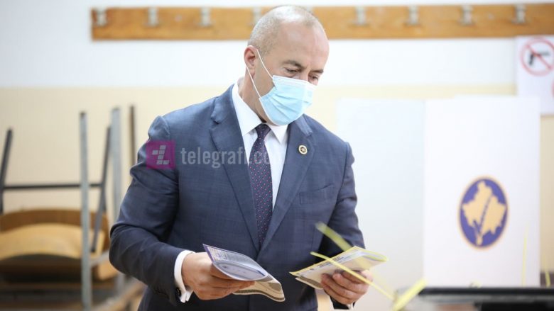 Haradinaj: Dilni votoni, mos e leni votën në shtëpi