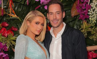 Paris Hilton dhe i fejuari Carter Reum rikthehen në Las Vegas për festën e përbashkët të beqarisë
