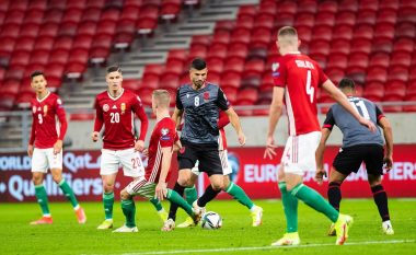 Mbyllet pjesa e parë, Hungari 0-0 Shqipëri: Gjimshiti lëndohet, largohet me barelë nga loja
