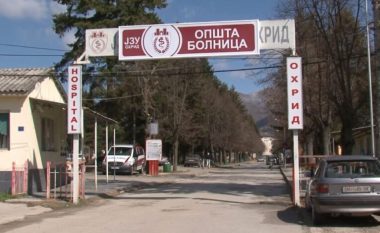 Vdes një foshnjë nëntëmuajshe në spitalin e Ohrit