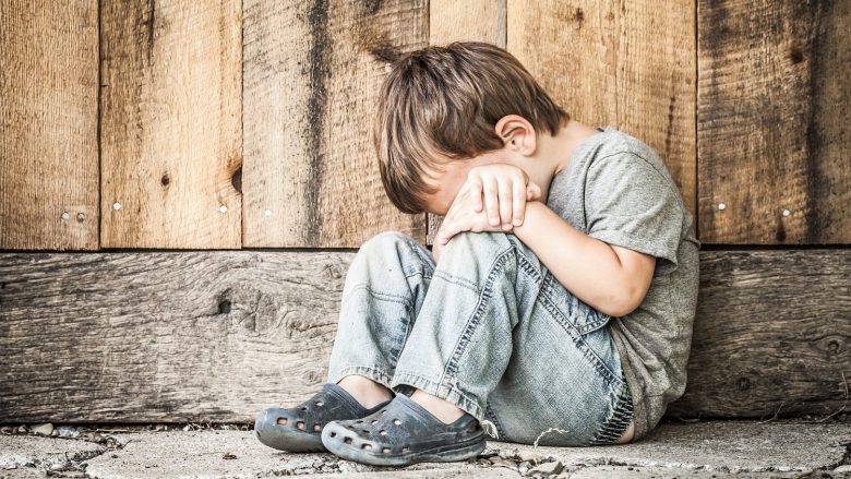 Rreth 20 milionë fëmijë në Evropë jetojnë në varfëri, Shqipëria mban rekordin në rajon