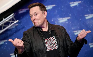 Elon Musk shet aksione të Tesla që kapin vlerën e 5 miliardë dollarëve
