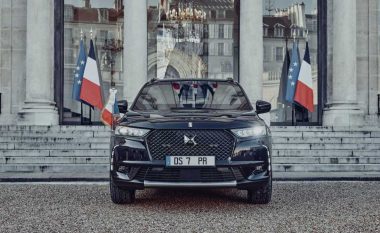 Presidenti francez udhëton me veturën e modifikuar DS 7 Crossback Elysee