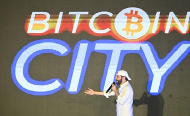 Presidenti i Salvadorit paralajmëron projektin e madh: Do të ndërtojmë Bitcoin City