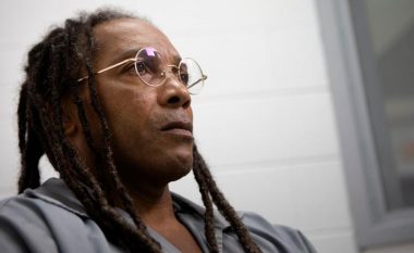Burri nga Missouri i kaloi 42 vite prapa grilave, pavarësisht që nuk kishte kryer kurrfarë krimi