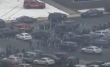 Sulm i armatosur në një shkollë në Michigan, vriten tre nxënës dhe plagosen gjashtë tjerë –15-vjeçari shtiu mbi bashkëmoshatarët