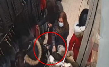 Vjedhja në Novi Sad të Serbisë, gruaja shpërqendrohet pas rrobave në butik – një tjetër ia nxjerr portofolin nga çanta
