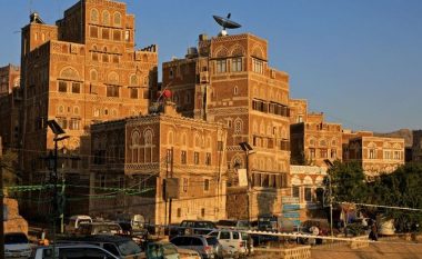 Gruaja që po thyen barrierat gjinore dhe traditat konservative, është inxhiniere me burkë që punon në ruajtjen e trashëgimisë kulturore të Jemenit