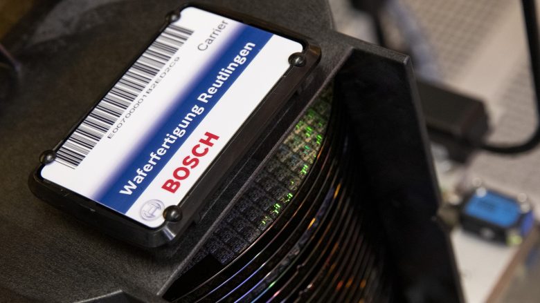 Bosch do të investojë 462 milionë dollarë në prodhimin e çipave në vitin 2022