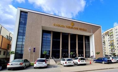 Gjykata në Ferizaj cakton një muaj paraburgim për shtetasin bullgar, dyshohet për keqpërdorim të kartelave bankare