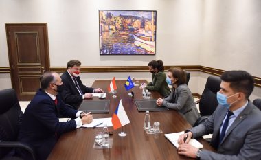 Gërvalla takon ambasadorin austriak, diskutojnë për integrimet evropiane