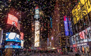 Vitin e Ri në Times Square mund ta presin vetëm personat e vaksinuar kundër COVID-19