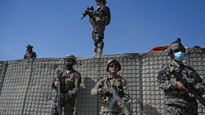 Kamikazët mbeten pjesë kyçe e strategjisë talebane