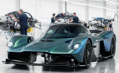 Aston Martin filloi prodhimin e modelit ultra-sportiv Valkyrie