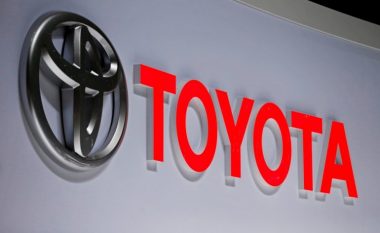 Toyota pranon se disa vetura Daihatsu për testimet e përplasjeve ishin manipuluar për rezultate më të mira