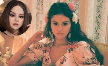 Selena Gomez pret flokët në mënyrë të ngjashme me Kourtney Kardashian