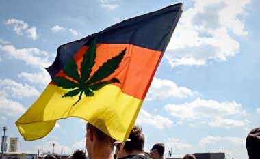 Gjermania do të kursente 4.7 miliardë euro në vit duke legalizuar kanabisin