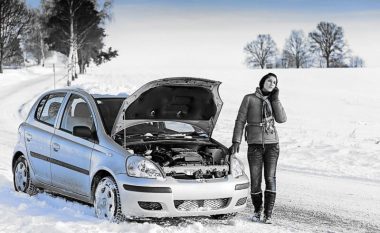 Bora dhe temperaturat nën zero po vijnë: Pyetje rreth antifrizit, përgjigjet rreth së cilave duhet t’i dini patjetër