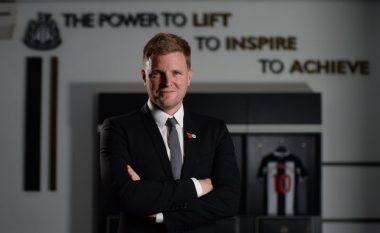 Howe flet për transferimet e mundshme të janarit te Newcastle United