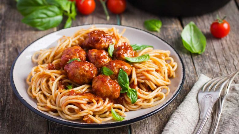 Dreka për sot: Qofte dhe shpageta!