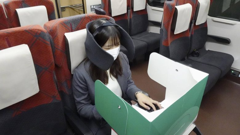 Japonia vjen me “zyra pune në tren” në mes të kërkesës për punë nga distanca