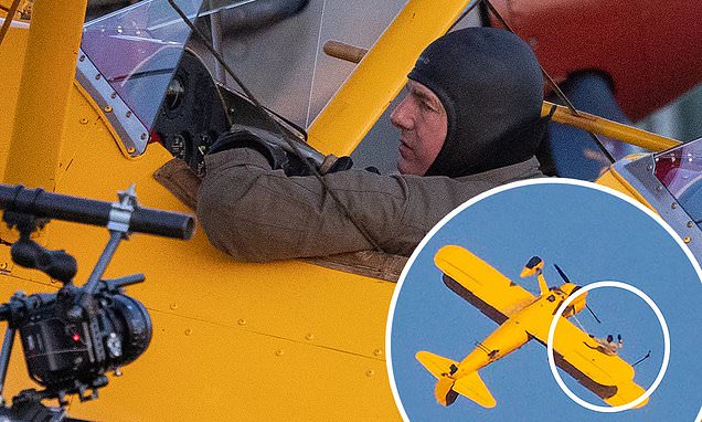 Tom Cruise rrezikon jetën në xhirimet e filmit, duke rrëshqitur me kokë poshtë në krahun e aeroplanit gjatë fluturimit
