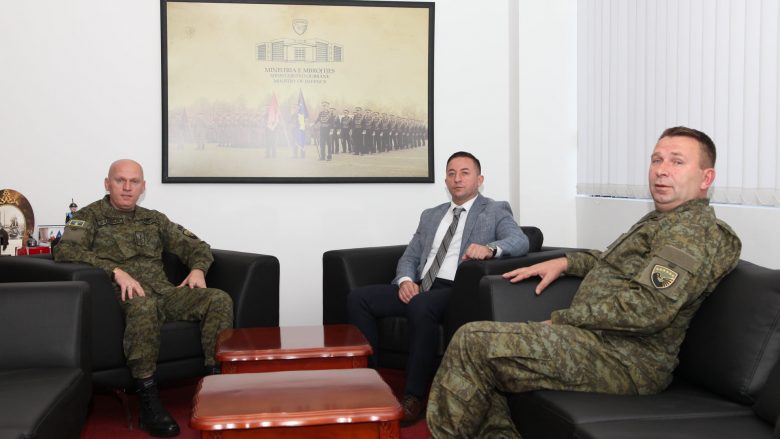Komentohet dorëheqja e komandantit të FSK-së, supozohet se ka lidhje me ngjarjet në veri