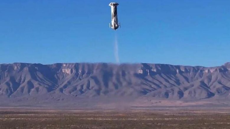 Blue Origin për herë të tretë dërgon pasagjerë në një udhëtim në hapësirë