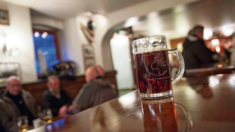 Esëll për Krishtlindje, për katër javë ndalohet shërbimi i alkoolit në kafiteri, restorante e hotele të Norvegjisë  