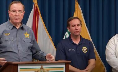 Sherifi i Floridas lavdëron pronarin e shtëpisë që shtiu mbi sulmuesin: Vetëm babadimri mund të futet pa u dënuar në shtëpinë tuaj