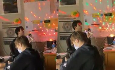 Këndoi në orë të mësimit, arsimtari në Teksas shkarkohet nga puna – megjithatë pranohet në një shkollë tjetër