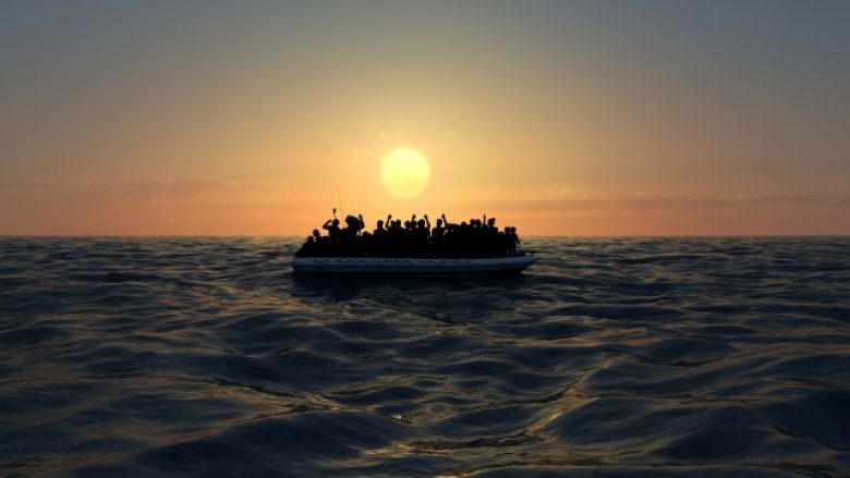 Përmbytet anija në detin Egje, të paktën dy viktima