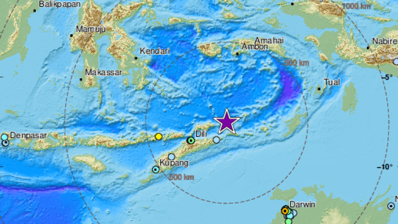 Tërmeti me magnitudë 7.2 ballësh ka tronditur Indonezinë