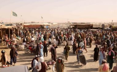 Turqia dhe Katari arrijnë marrëveshje me talebanët për aeroportet afgane