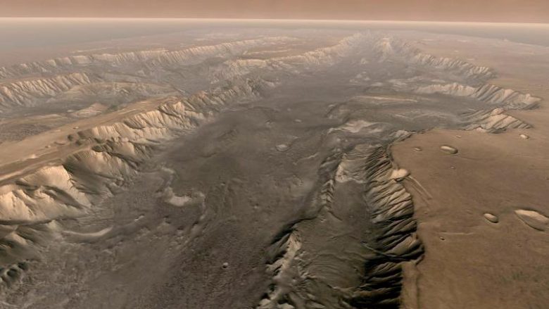 Sasi të mëdha uji janë zbuluar në Mars