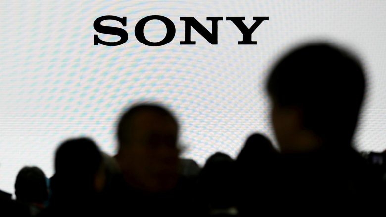 Punonjësi i Sony vjedh 154 milionë dollarë për të blerë Bitcoin