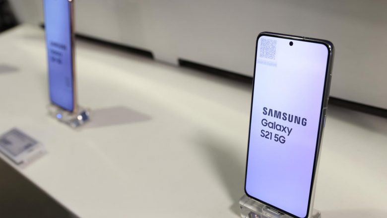Samsung pritet të sjell befasi rreth emërtimit të Galaxy S22