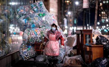 SHBA është ndotësi më i madh me plastikë – në botë “një kamion plot me plastikë hidhet në oqean, çdo minutë”