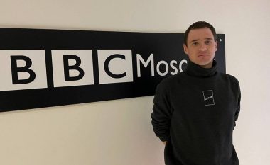 Presioni nga Kremlini – gazetari i BBC-së, Andrei Zakharov detyrohet të largohet nga Rusia