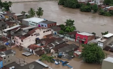 Të paktën 18 persona të vdekur për shkak të përmbytjeve në Brazil