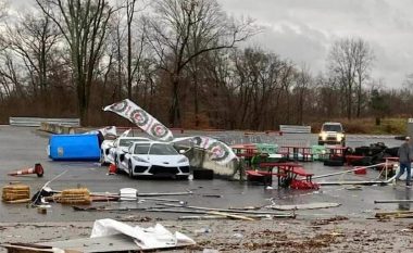 Janë bërë të pariparueshme, rreth 122 vetura Chevrolet Corvette C8 të reja do “nxirren nga tregu” pas tornadove në Kentucky
