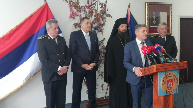 Milorad Dodik dhe Mirko Okoliq mbajtën një takim sekret me oficerët serbë nga Forcat e Armatosura të Bosnjës e Hercegovinës