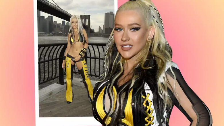Christina Aguilera rikrijon në “People’s Choice Awards 2021” veshjen e dy dekadave më parë