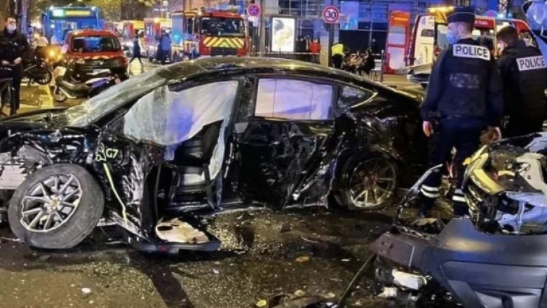 Kompania më e madhe e taksive në Paris tërhoqi Modelin 3 të Teslës pas një aksidenti fatal