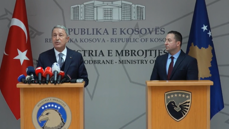 Kosova dhe Turqia zotohen për bashkëpunim ushtarak