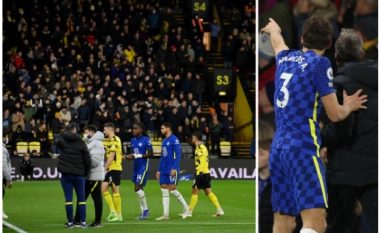Arsyeja pse ndeshja Watford-Chelsea u ndërpre për disa minuta, lojtarët i kërkuan gjyqtarit që ai të ndërpres përballjen shkaku i një tifozi që i duhej ndihmë