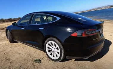 Kështu duket një Tesla Model S pas 680 mijë kilometrave