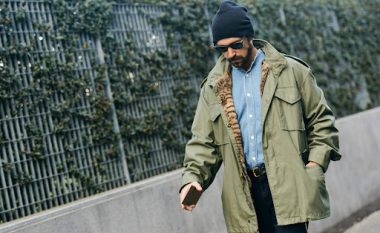 Xhaketë ‘ushtrie’ për burra: Ngjyra e ullirit e popullarizuar për çapkënët urbanë