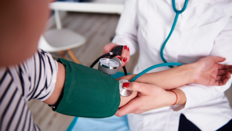 Arsyet pse mjekimi juaj për presionin e lartë të gjakut mund të mos funksionojë