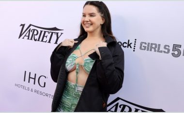 ‘Një fatkeqësi e modës’ – ekspertët vazhdojnë me kritikat për veshjen e Lana del Rey